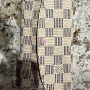 Authentic Louis Vuitton damier azur Emilie wallet